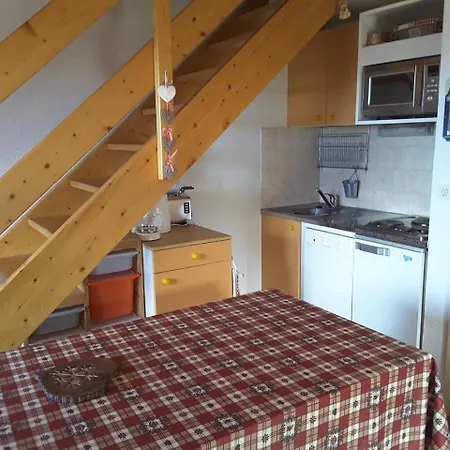 Appartement Soleil 1 *